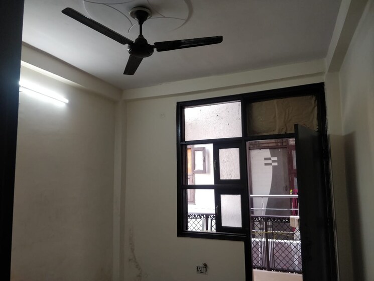 Room, mayur vihar phase 1 1 Bedroom 440 Sq.Ft. Builder Floor In Mayur Vihar Phase 1 Delhi 9467539