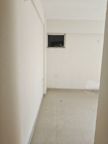 Shree Vardhman Green Court
