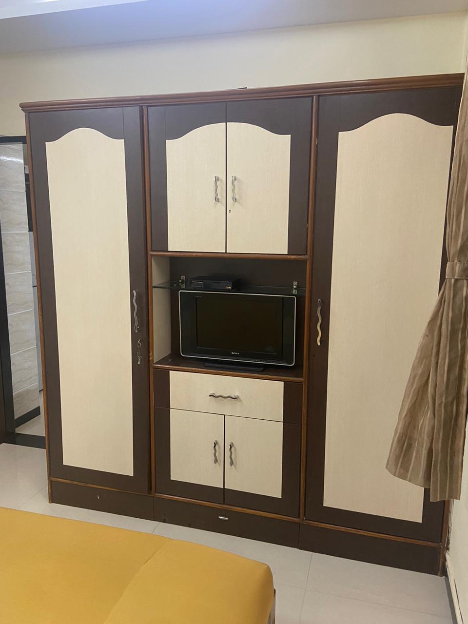 2 BHK Apartment For Rent in Hiranandani Gardens Eternia