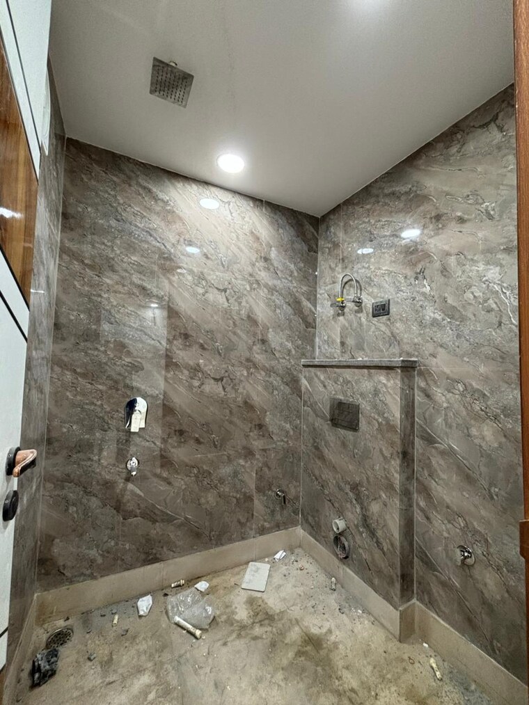 undefined, govindpuri 3 Bedroom 900 Sq.Ft. Builder Floor In Govindpuri Delhi 9467564