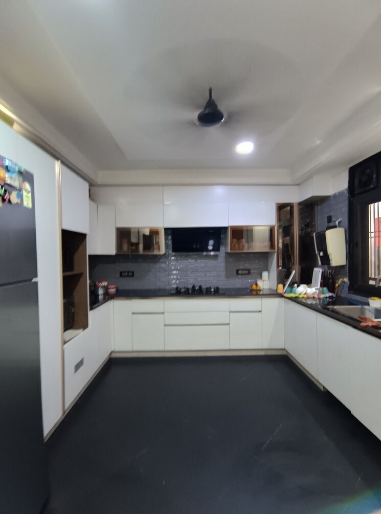 Kitchen, vijay-ratan-vihar 4 Bedroom 2850 Sq.Ft. Builder Floor In Sector 15 Gurgaon 9467598
