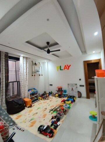 Bedroom in 4 BHK Builder Floor at Vijay Ratan Vihar, Sector 15 – for Rent