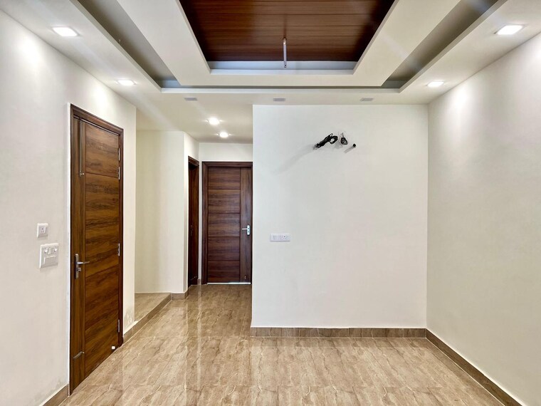 Room, puri-kohinoor 3 Bedroom 1350 Sq.Ft. Builder Floor In Sector 89 Faridabad 9467661