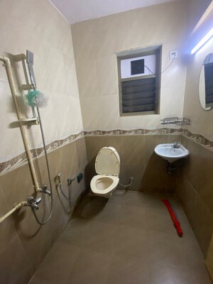 Bathroom in 1 BHK Apartment at Ajmera Bhakti Park Sector I and II, Bhakti Park – for Rent