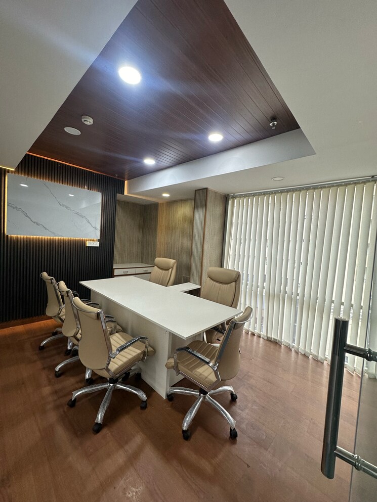 Team Area, spazedge Commercial Office Space 1850 Sq.Ft. In Tikri Gurgaon 9467727