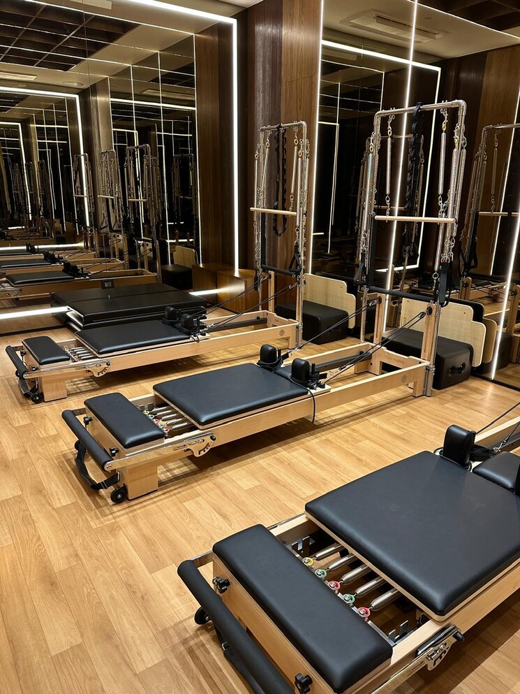 Gym, piramal-mahalaxmi 2 Bedroom 780 Sq.Ft. Apartment In Mahalaxmi Mumbai 9467737