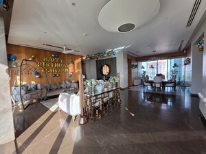 4 BHK Apartment For Rent in K Raheja Vivarea, Mahalaxmi