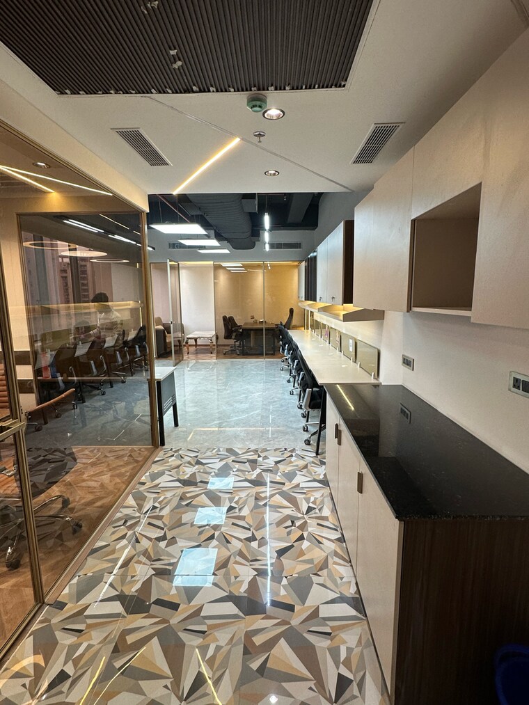 Team Area, spaze-itech-park Commercial Office Space 1050 Sq.Ft. In Sispal Vihar Gurgaon 9467752