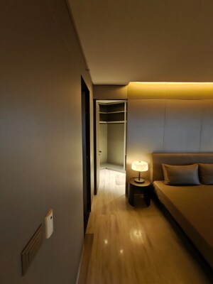 Furnished Amenities in 4 BHK Apartment at Lodha World One, Worli – for Rent