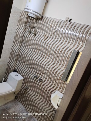 Team Area in 1 BHK Builder Floor at Chattarpur – for Rent