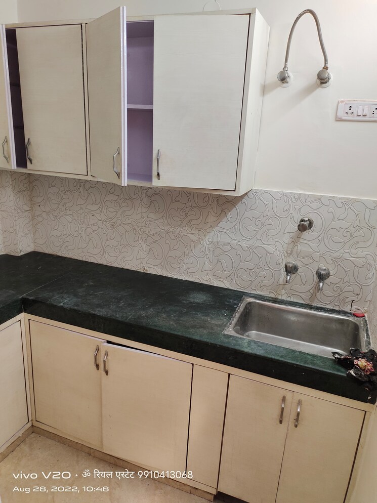 Kitchen, chattarpur 1 Bedroom 500 Sq.Ft. Builder Floor In Chattarpur Delhi 9467772