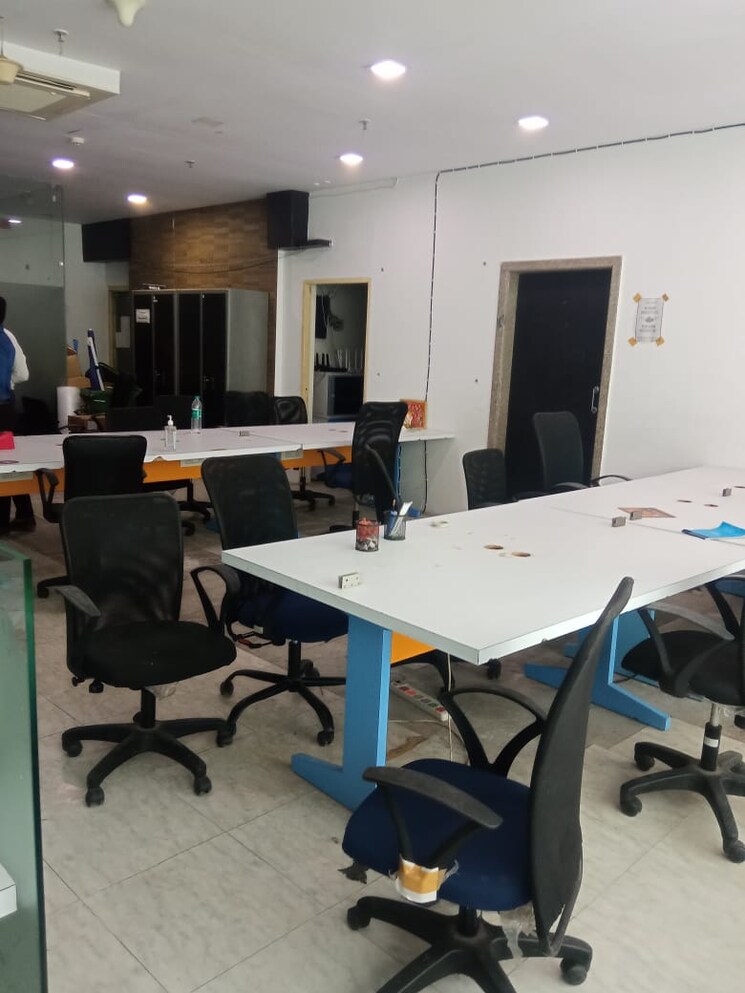 Team Area, rupa-solitaire Commercial Office Space 1500 Sq.Ft. In Kopar Khairane Navi Mumbai 9467768