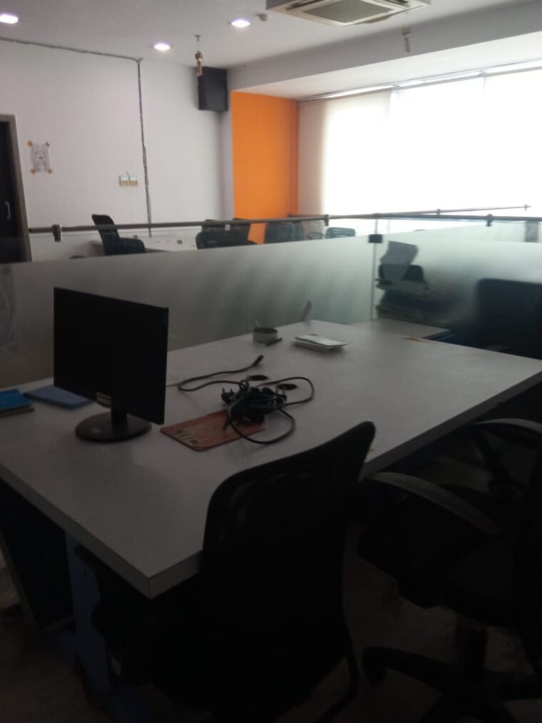 Team Area, rupa-solitaire Commercial Office Space 1500 Sq.Ft. In Kopar Khairane Navi Mumbai 9467768