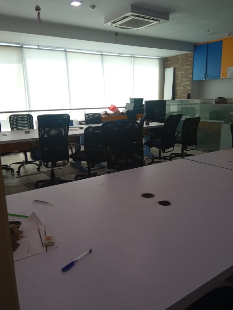 Team Area, rupa-solitaire Commercial Office Space 1500 Sq.Ft. In Kopar Khairane Navi Mumbai 9467768