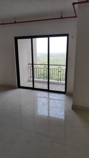 Room in 3 BHK Apartment at Primarc Southwinds, Rajpur – for Sale