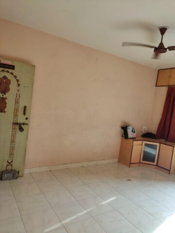 Living Room in 1 BHK Apartment at Guru Ganesh Nagar Society, Kothrud – for Sale