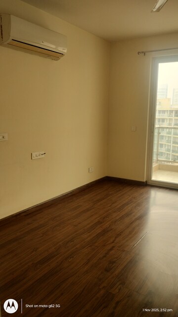 Furnished Amenities in 2.5 BHK Apartment at Ireo The Corridors, Sector 67a – for Sale