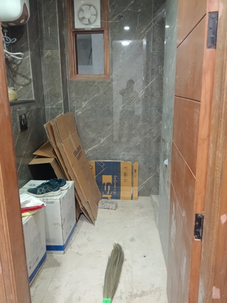 undefined, sultanpur 3 Bedroom 1200 Sq.Ft. Builder Floor In Sultanpur Delhi 9467795