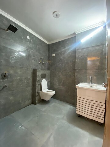 Kitchen in 1.5 BHK Builder Floor at Chattarpur – for Rent