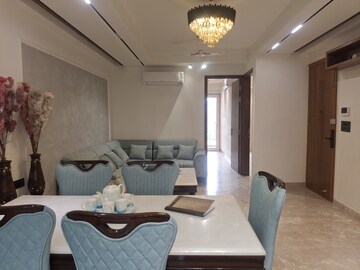 3.5 BHK Builder Floor For Sale in BPTP The Oval, Sector 70a