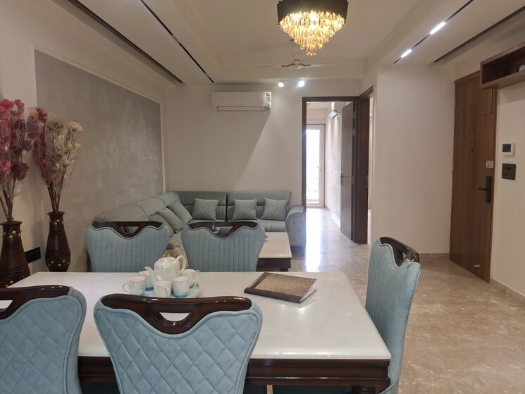 Team Area, bptp-the-oval 3.5 Bedroom 1440 Sq.Ft. Builder Floor In Sector 70a Gurgaon 9467853