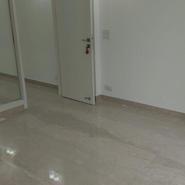 Room in 2 BHK Independent House at Lajpat Nagar – for Rent