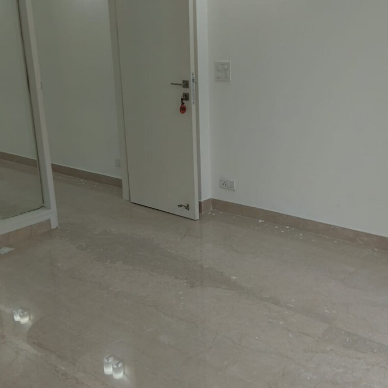 Room, lajpat nagar 2 Bedroom 900 Sq.Ft. Independent House In Lajpat Nagar Delhi 9467831