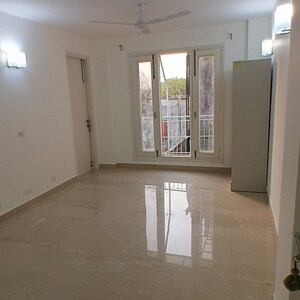 Room in 2 BHK Independent House at Lajpat Nagar – for Rent