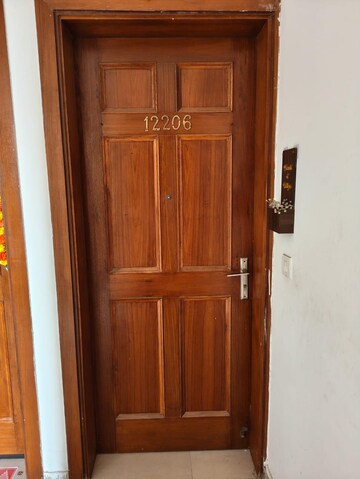 Furnished Amenities in 2.5 BHK Apartment at ATS Happy Trails, Sector 10 Greater Noida – for Sale