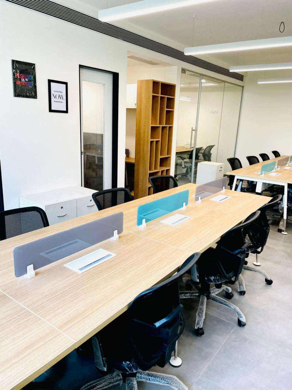 Office Space For Rent in Ready To Move