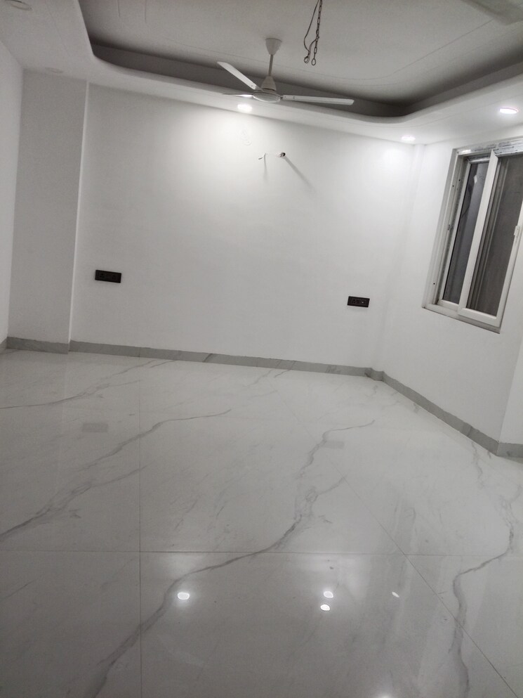 Room, sultanpur 4 Bedroom 1500 Sq.Ft. Builder Floor In Sultanpur Delhi 9467874