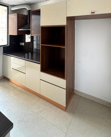 Room in 3 BHK Apartment at Kharar – for Sale