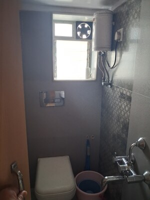 Furnished Amenities in 2 BHK Apartment at Shiv Sagar Estate, Worli – for Rent