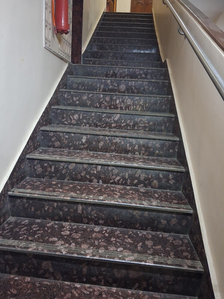 Balcony, shiv-sagar-estate 2 Bedroom 615 Sq.Ft. Apartment In Worli Mumbai 9467938