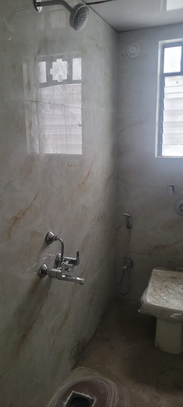 Bathroom, bunty-mayur-kilbil 2 Bedroom 732 Sq.Ft. Apartment In Dhanori Pune 9467958