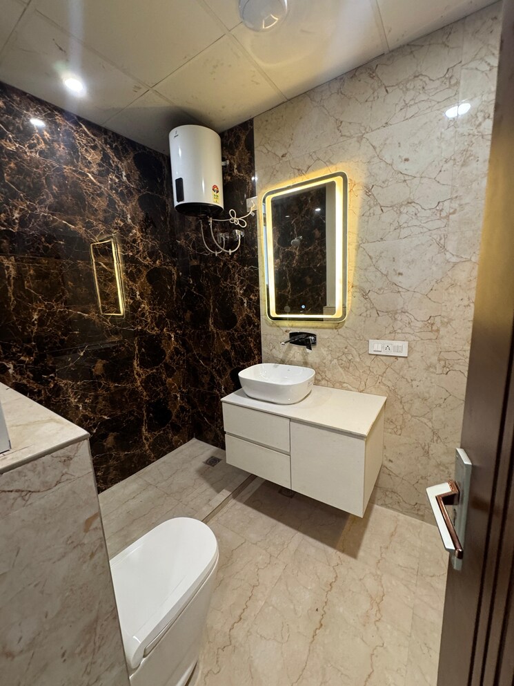 Living Room, ansal-sushant-lok-i 4 Bedroom 300 Sq.Yd. Builder Floor In Sector 43 Gurgaon 9467997