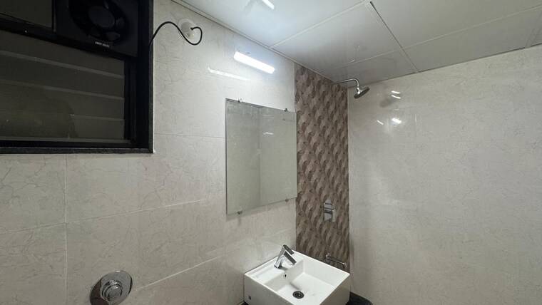 Bathroom, kohinoor-viva-city 3 Bedroom 987 Sq.Ft. Apartment In Dhanori Pune 9467989