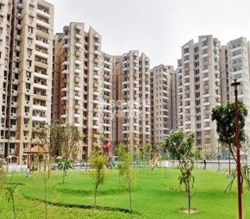 2 BHK Apartment For Rent in Stellar Jeevan, Sector 1 Greater Noida