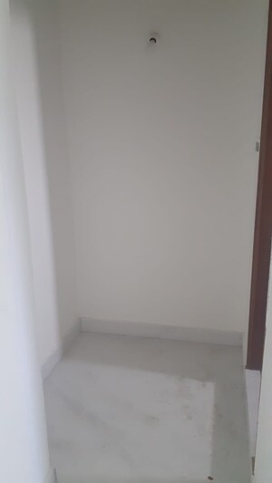 Room in 6+ BHK Independent House at Patancheru Shankarpalli Road – for Sale