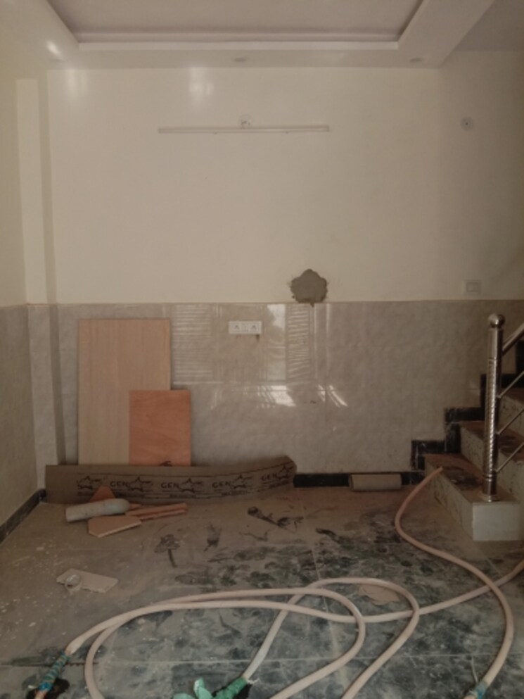 Bathroom, dwarka mor 2 Bedroom 900 Sq.Ft. Independent House In Dwarka Mor Delhi 9468024