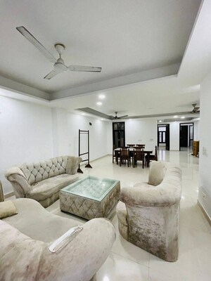 Living Room in 3 BHK Builder Floor at Chattarpur – for Rent
