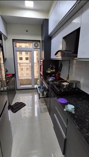 Master Bedroom in 2 BHK Apartment at Rustomjee Urbania Azziano, Thane West – for Rent