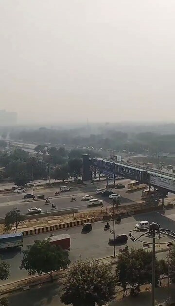  Office Space – Exterior View View at Gaur City Center, Sector 4 Greater Noida - for Rent