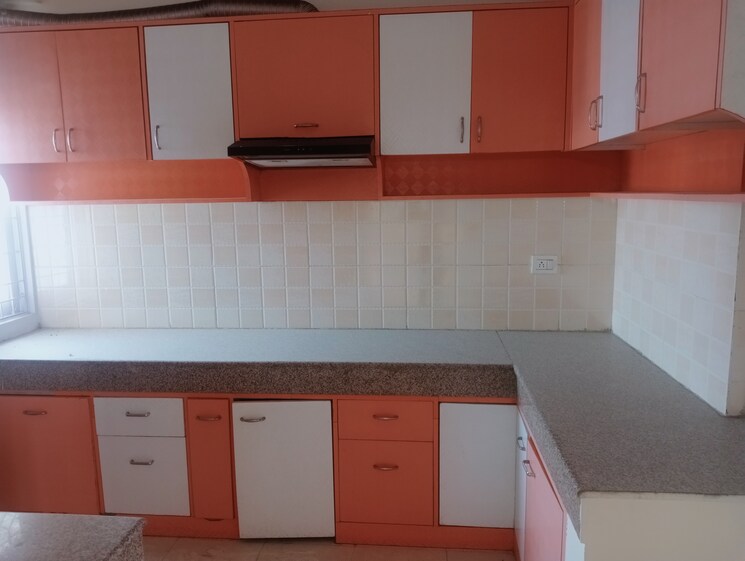 Kitchen, tulip-orange 3 Bedroom 1437 Sq.Ft. Apartment In Sector 70 Gurgaon 9468133
