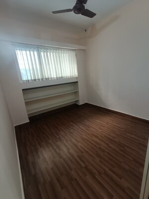 Room in 2 BHK Apartment at Sun City, Sinhagad Road – for Rent