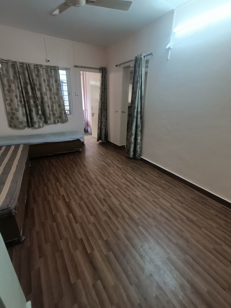 Room, sun-city 2 Bedroom 733 Sq.Ft. Apartment In Sinhagad Road Pune 9468137