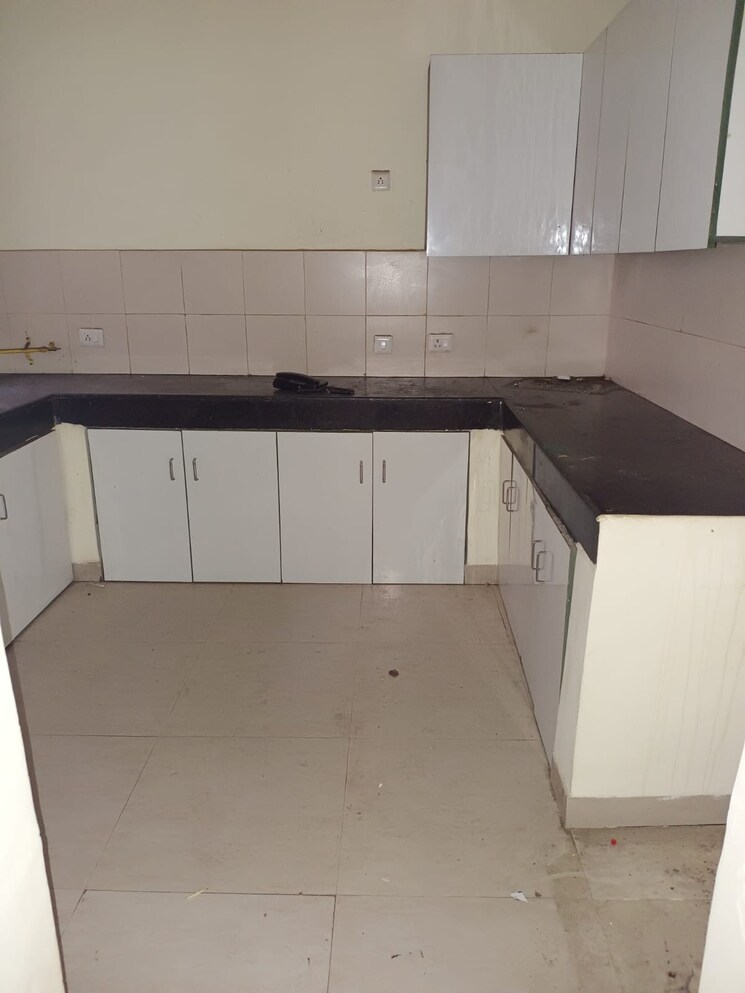 Kitchen, wave-aranyam-valley 4 Bedroom 287 Sq.Ft. Apartment In Sector 2 Wave City Ghaziabad 9468149