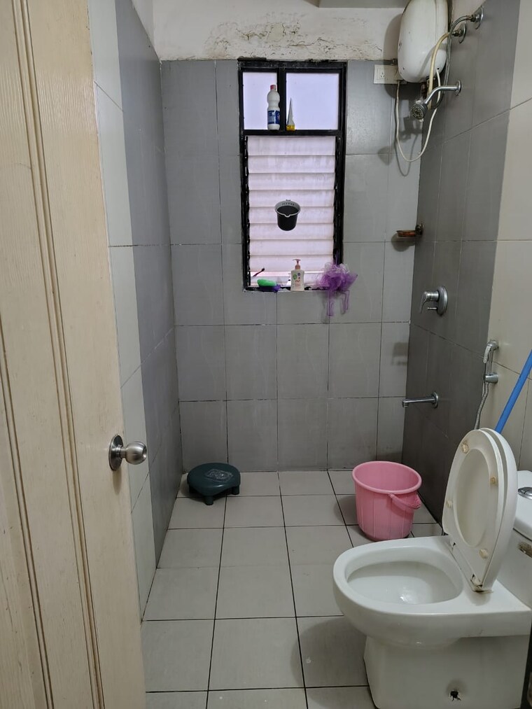 Bathroom, nanded 2 Bedroom 778 Sq.Ft. Apartment In Nanded Pune 9468147