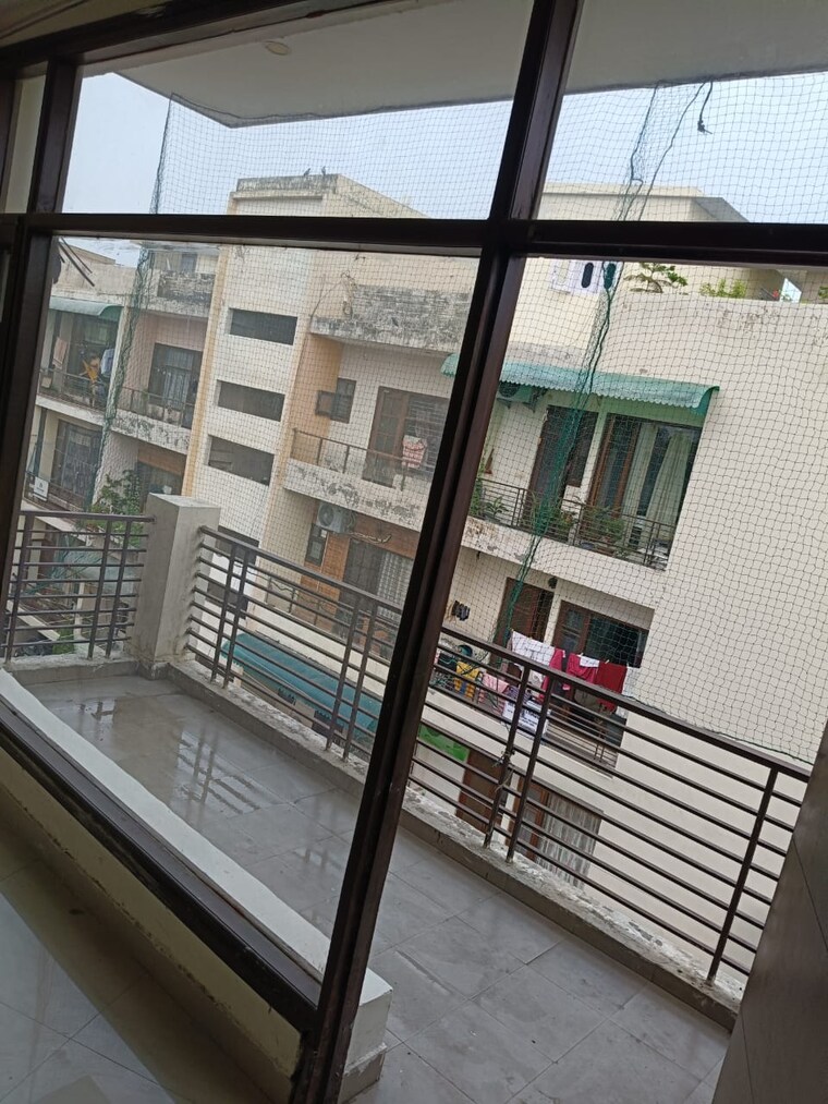 Balcony, guru-nanak-enclave 3 Bedroom 1100 Sq.Ft. Apartment In Dhakoli Zirakpur 9468155