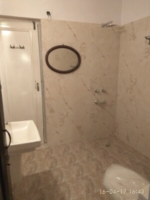 Bathroom in 3 BHK Builder Floor at Green Park Extension – for Rent